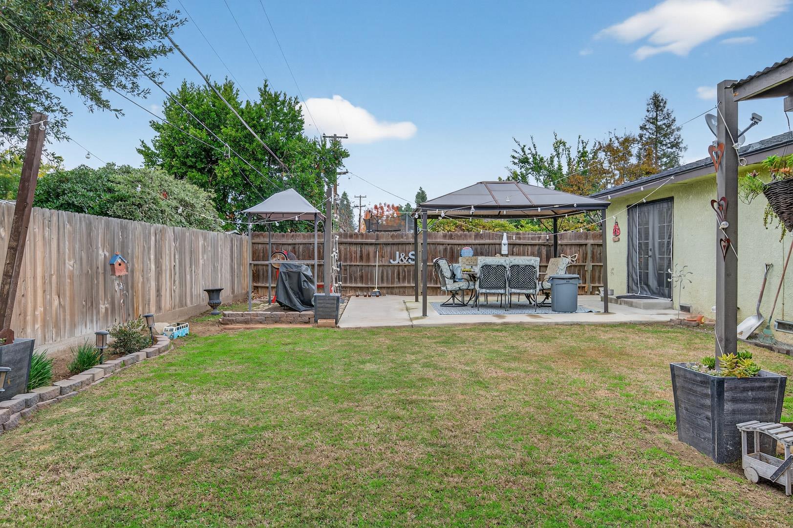 1334 Karen Ave, photo 36
