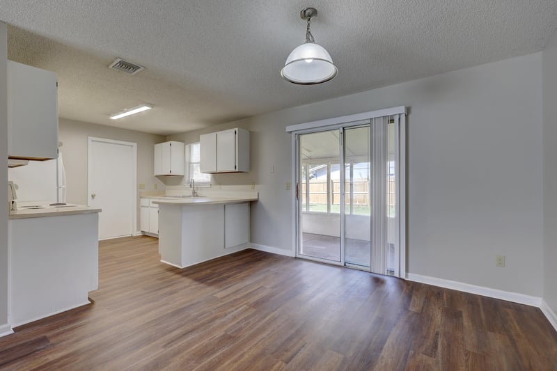 Dining Area at 8903 Kersey Dr, Jacksonville, FL 32216