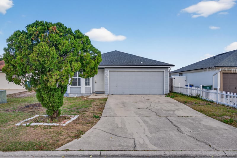 Front at 8745 Buzz Ct, Jacksonville, FL 32216