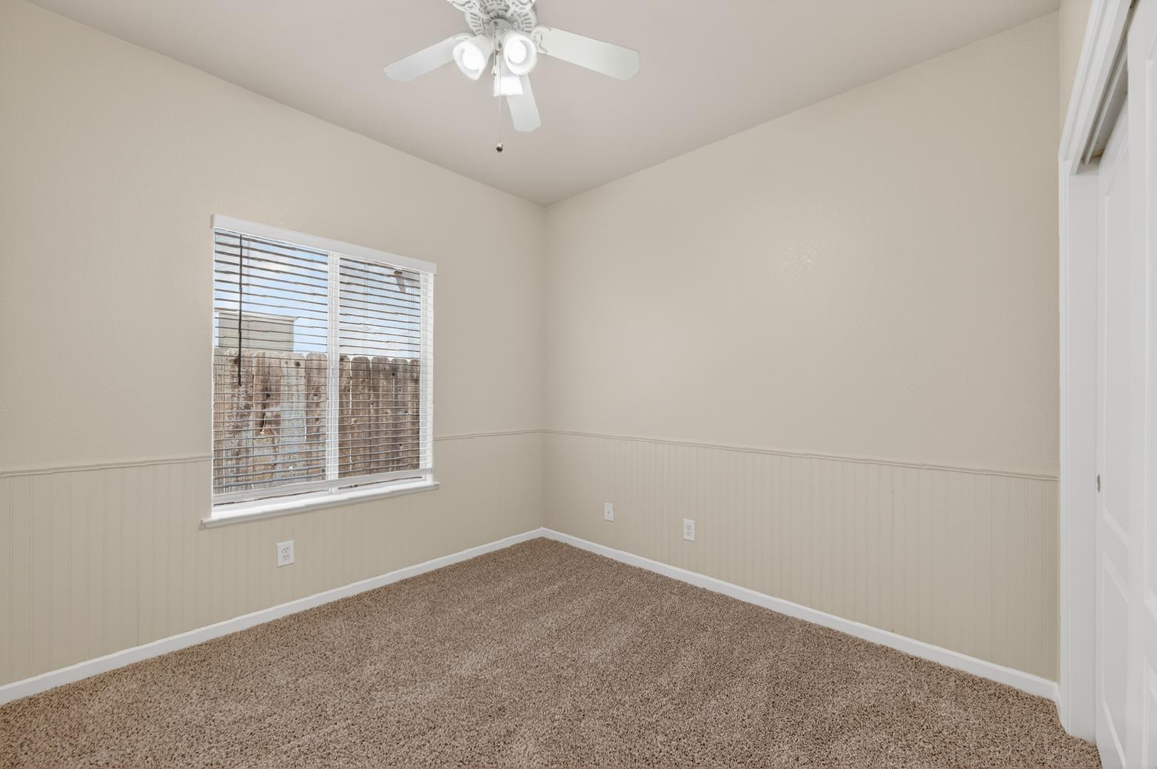 2228 E Yeargin Dr, photo 45