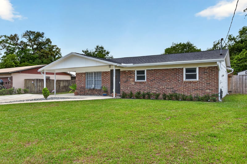 Photo 3 of 11506 Renne Dr E, Jacksonville, FL 32218, photographed by Megapixeler