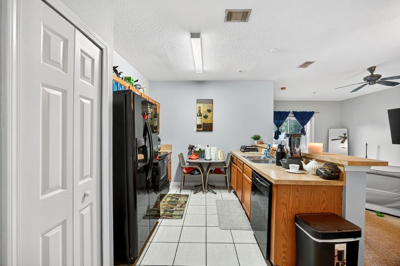 Photo 11 of 3600 Lenin Peak Ct, Jacksonville, FL 32210, photographed by Megapixeler
