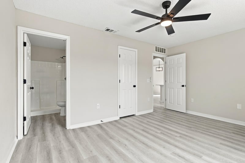 Photo 23 of 6614 Gentle Oaks Dr N, Jacksonville, FL 32244, photographed by Megapixeler