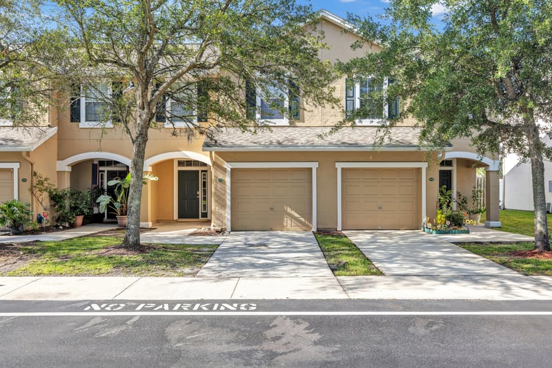 Photo 1 of 5260 Collins Rd unit 907, Jacksonville, FL 32244, photographed by Megapixeler