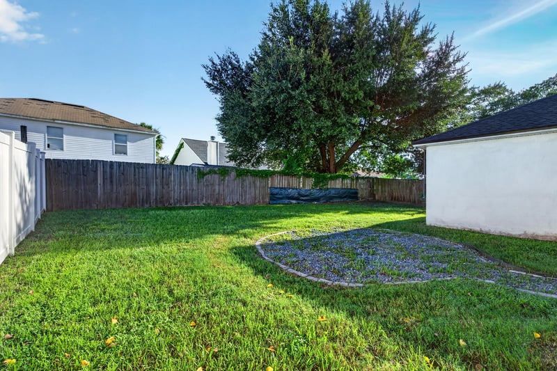 Photo 52 of 5563 Westland Station Rd, Jacksonville, FL 32244, photographed by Megapixeler