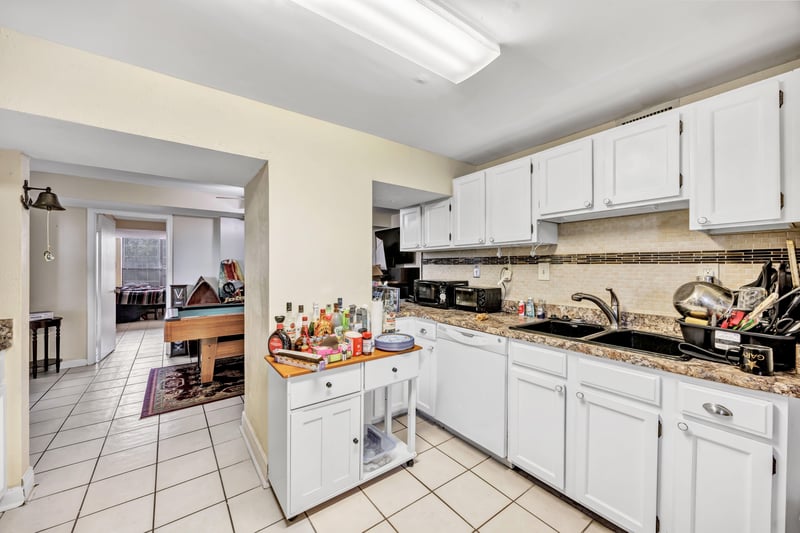 Photo 25 of 202 St Johns Ave unit 103b, Green Cove Springs, FL 32043, photographed by Megapixeler
