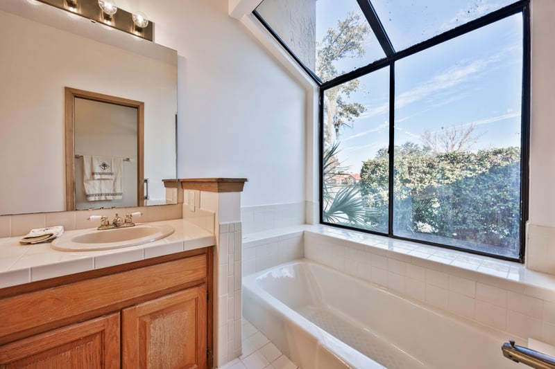 Bathroom Tub 2 at 4056 Corrientes Ct E, Jacksonville, FL 32217