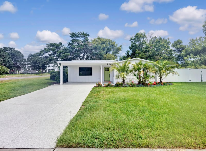 Photo 1 of 1124 Oceanwood Dr S, Neptune Beach, FL 32266, photographed by Megapixeler