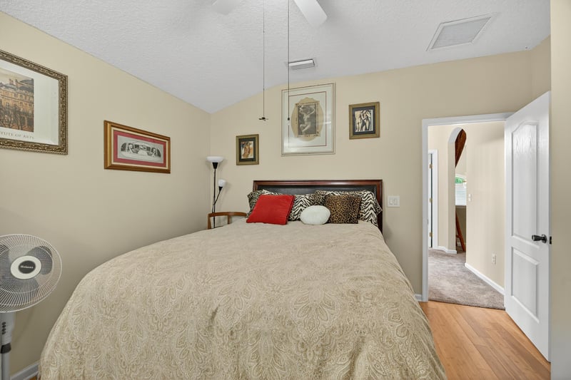 Photo 33 of 601 Reflection Cove Rd, Jacksonville, FL 32218, photographed by Megapixeler