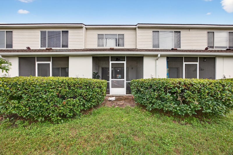 Photo 24 of 12311 Kensington Lakes Dr unit 1303, Jacksonville, FL 32246, photographed by Megapixeler