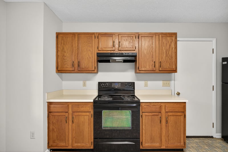 Kitchen at 2512 Bluffton Dr, Jacksonville, FL 32224