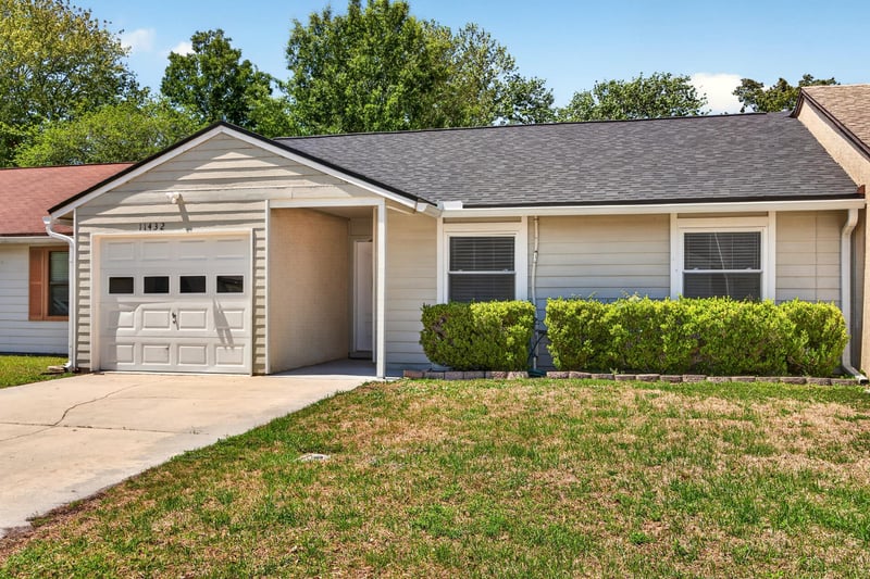 Photo 4 of 11432 Skipjack Way S, Jacksonville, FL 32223, photographed by Megapixeler