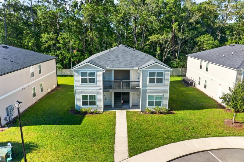 Photo 1 of 7650 Mailes Ct, Jacksonville, FL 32210, photographed by Megapixeler