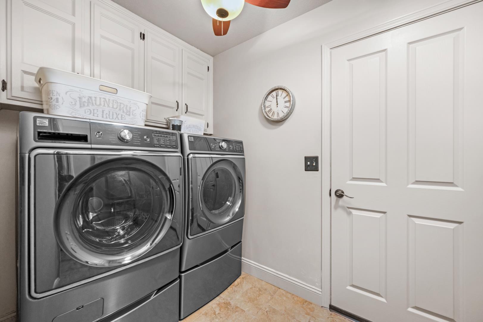 787 E Vermont Ave, photo 53