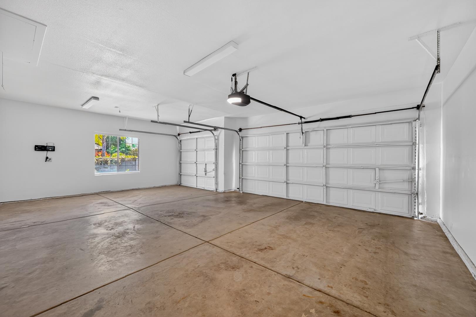 2228 E Yeargin Dr, photo 59