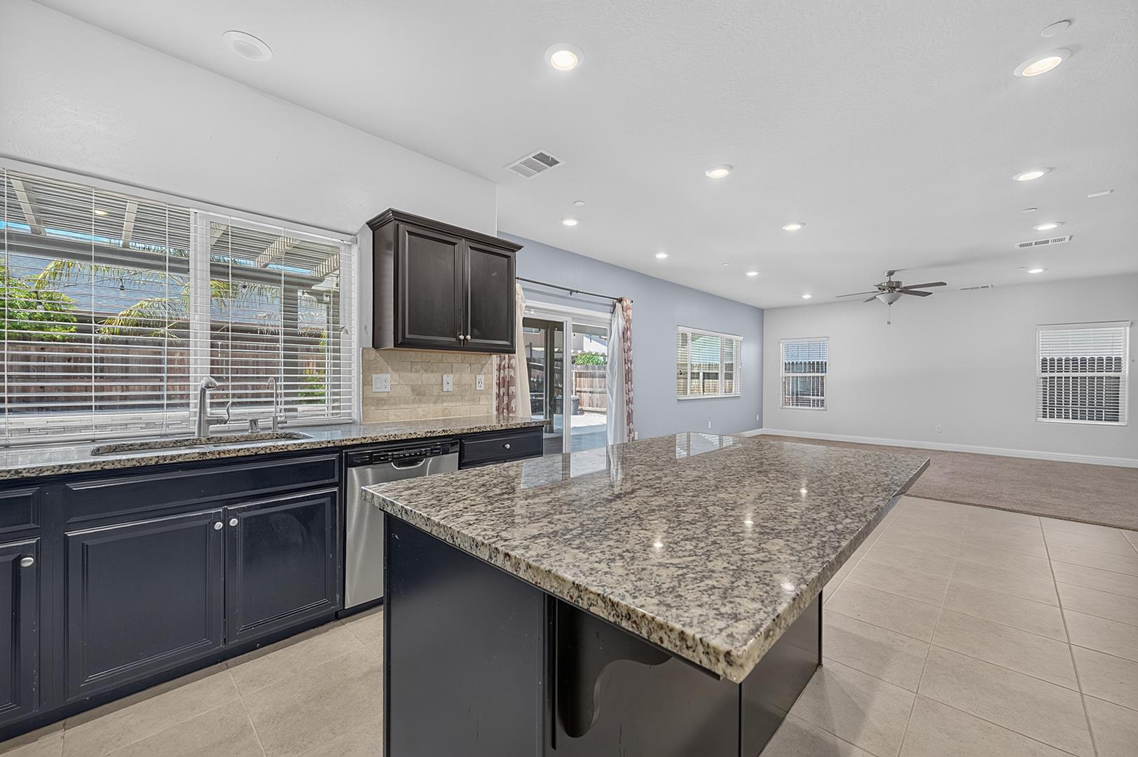 2148 La Canada Ave, photo 38