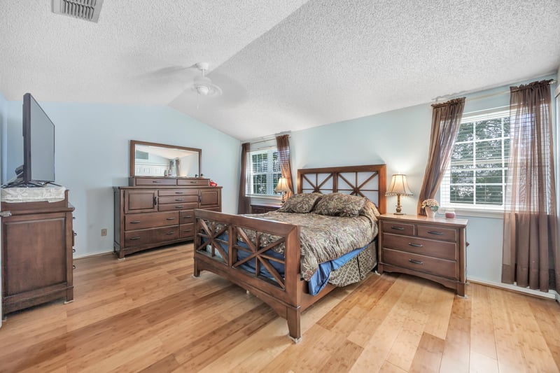 Photo 15 of 1522 Sand Dollar Cir, Neptune Beach, FL 32266, photographed by Megapixeler