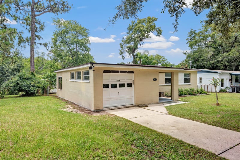 Photo 2 of 6816 Lotus Rd S, Jacksonville, FL 32211, photographed by Megapixeler