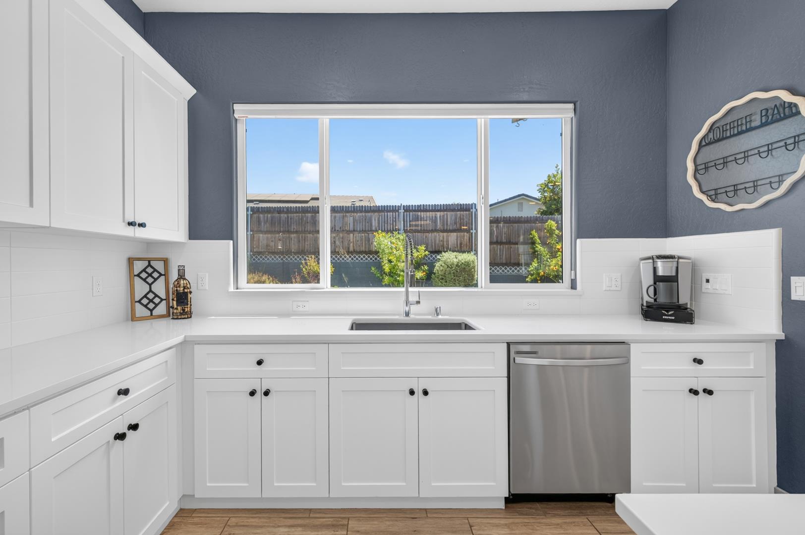 655 Huntington Ave, photo 40