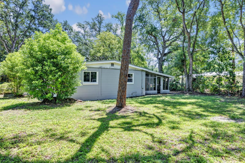 Photo 28 of 8916 Yeoman Dr, Jacksonville, FL 32208, photographed by Megapixeler