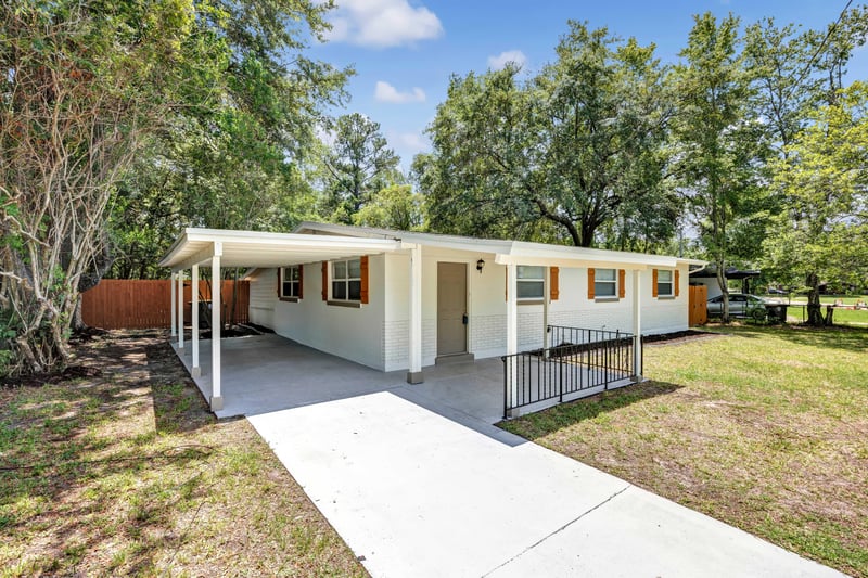 Photo 3 of 2227 Burpee Dr, Jacksonville, FL 32210, photographed by Megapixeler