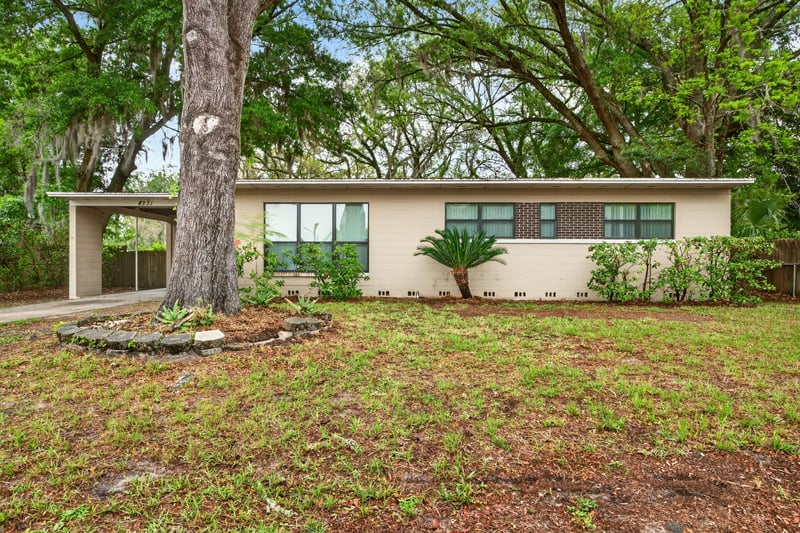 Photo 2 of 4231 Rendale Dr N, Jacksonville, FL 32210, photographed by Megapixeler