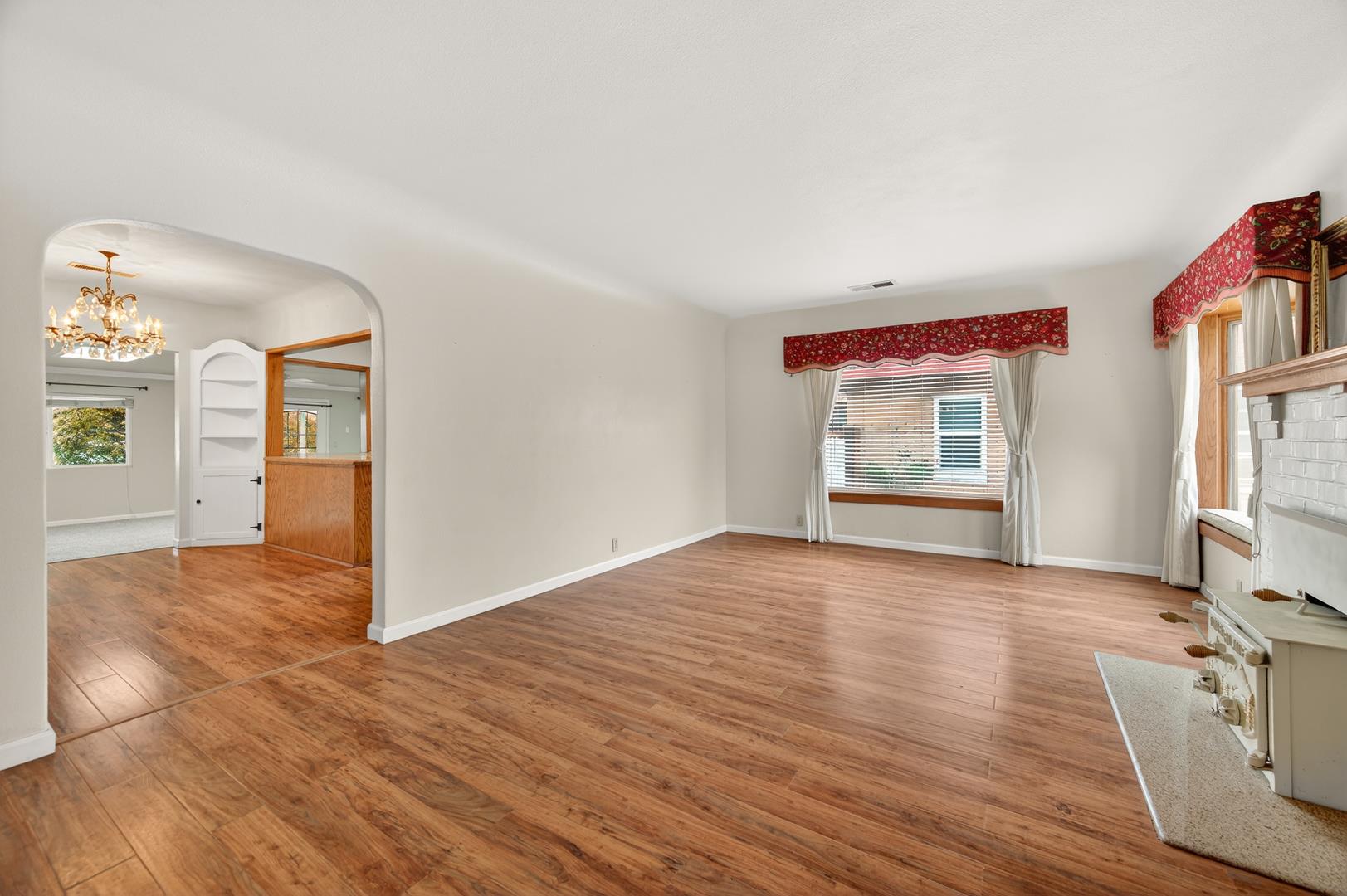 311 S K St, photo 13