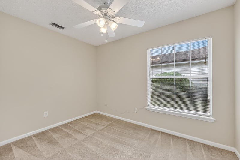 Bedroom 3 at 12799 Glade Springs Dr S, Jacksonville, FL 32246