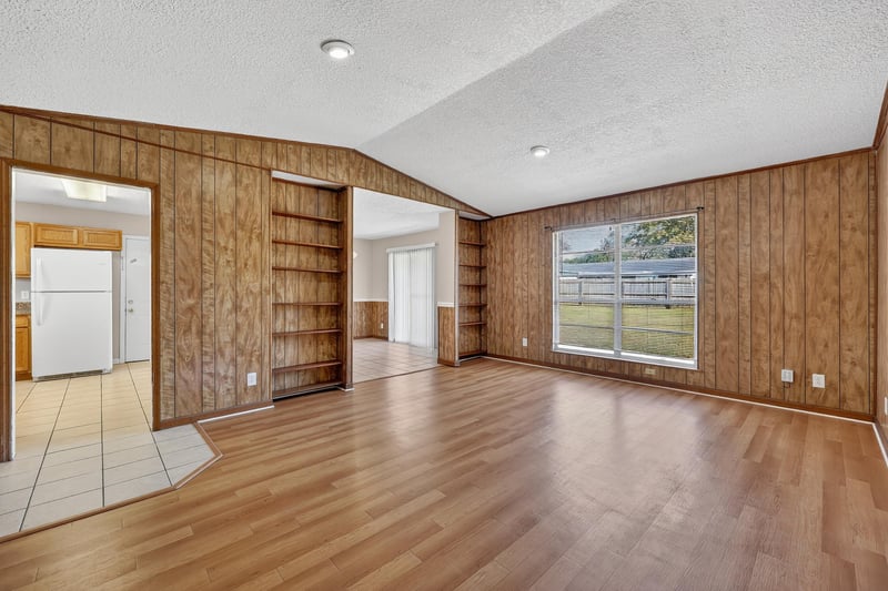 Family Room at 551 William Penn St, Orange Park, FL 32073