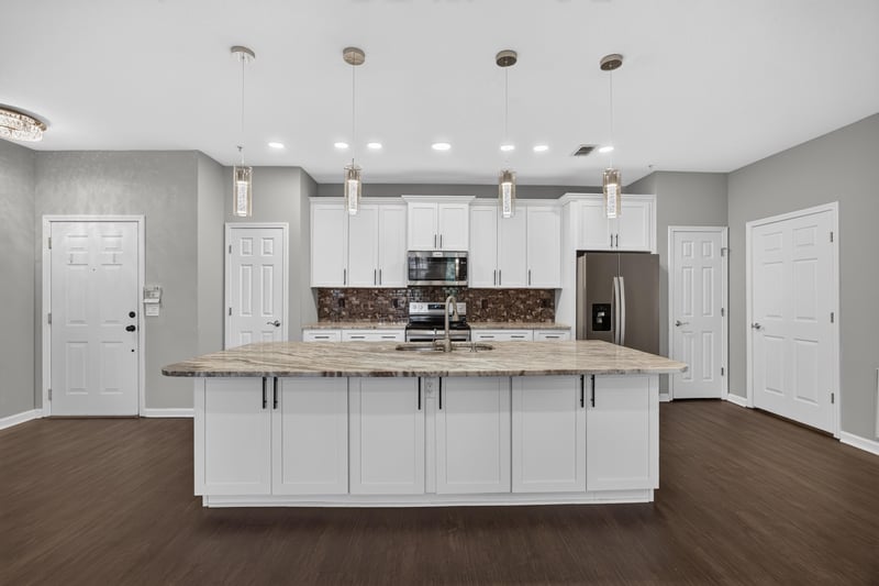 Kitchen island with pendant lighting at 11251 Campfield Dr unit 4209, Jacksonville, FL 32256