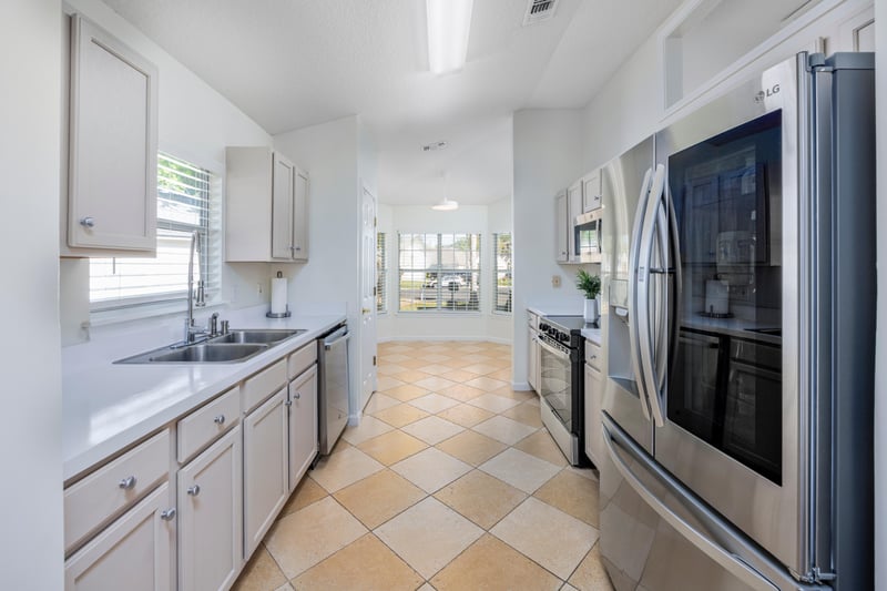 Photo 19 of 526 Silverbell Ct, Jacksonville, FL 32259, photographed by Megapixeler