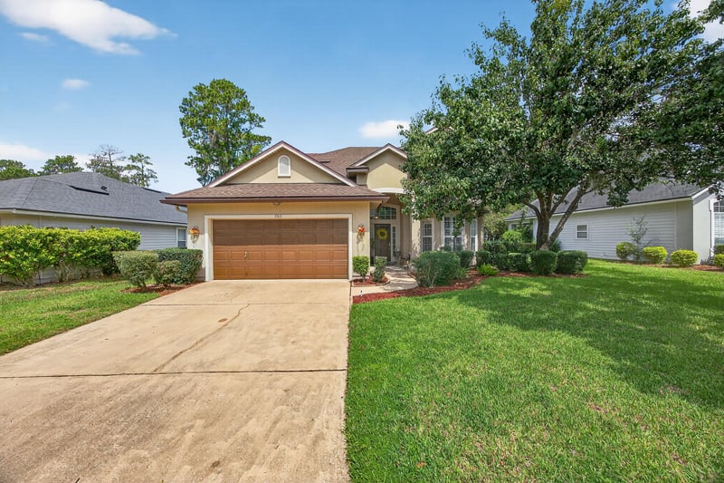Photo 5 of 1563 Rivertrace Dr, Orange Park, FL 32003, photographed by Megapixeler
