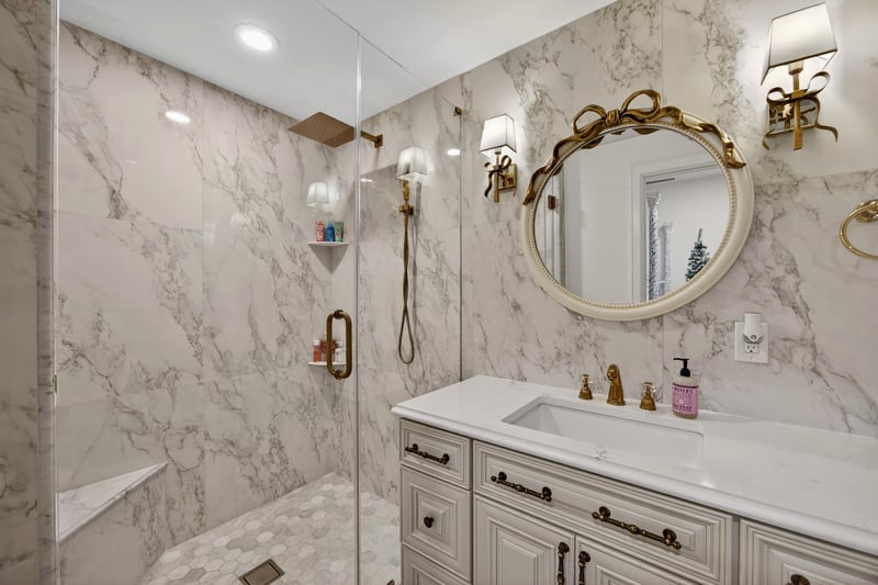 Bathroom 3 at 7987 Hollyridge Rd, Jacksonville, FL 32256