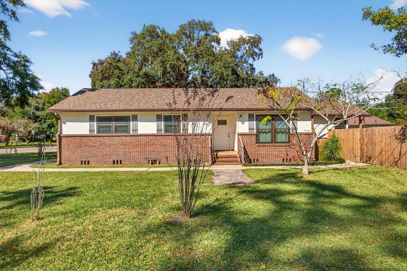 Photo 2 of 5975 111th St, Jacksonville, FL 32244, photographed by Megapixeler