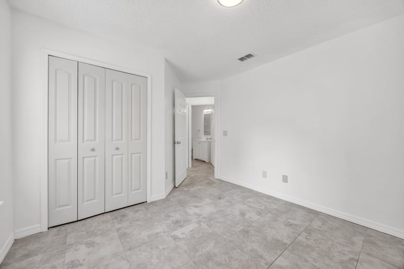 Photo 34 of 9100 Castle Rock Dr, Jacksonville, FL 32221, photographed by Megapixeler