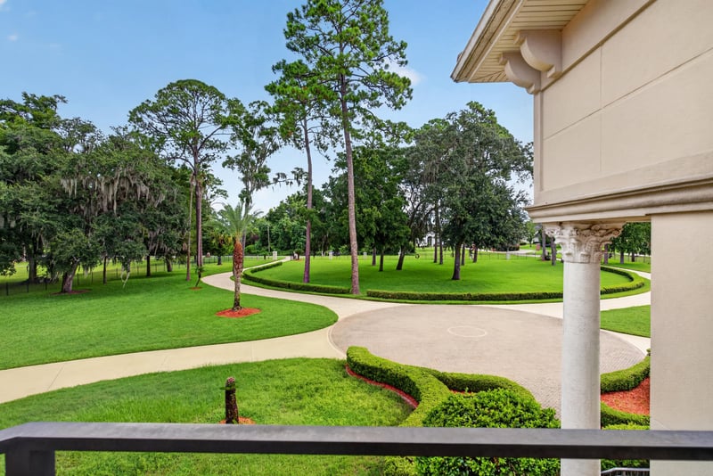 Covered porch view of the lawn and path at 344 Broward Rd, Jacksonville, FL