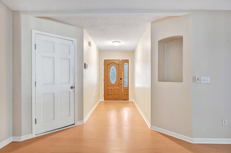 Photo 6 of 2007 Hovington Cir E, Jacksonville, FL 32246, photographed by Megapixeler