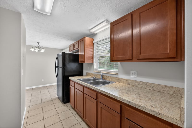 Photo 10 of 726 Perryman Ln W, Jacksonville, FL 32221, photographed by Megapixeler