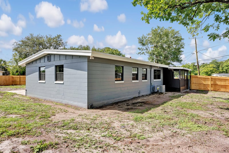 Photo 32 of 10707 Indies Dr N, Jacksonville, FL 32246, photographed by Megapixeler