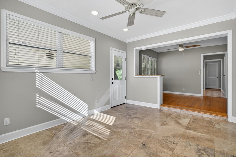 Photo 18 of 6942 Waikiki Rd, Jacksonville, FL 32216, photographed by Megapixeler
