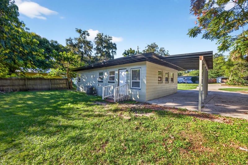 Photo 27 of 1458 Domas Dr, Jacksonville, FL 32211, photographed by Megapixeler