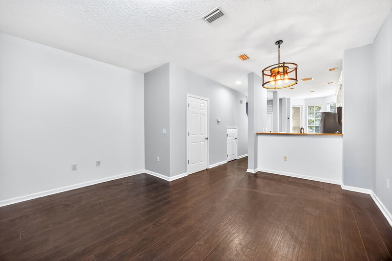 Photo 10 of 1472 Pitney Cir, Jacksonville, FL 32225, photographed by Megapixeler