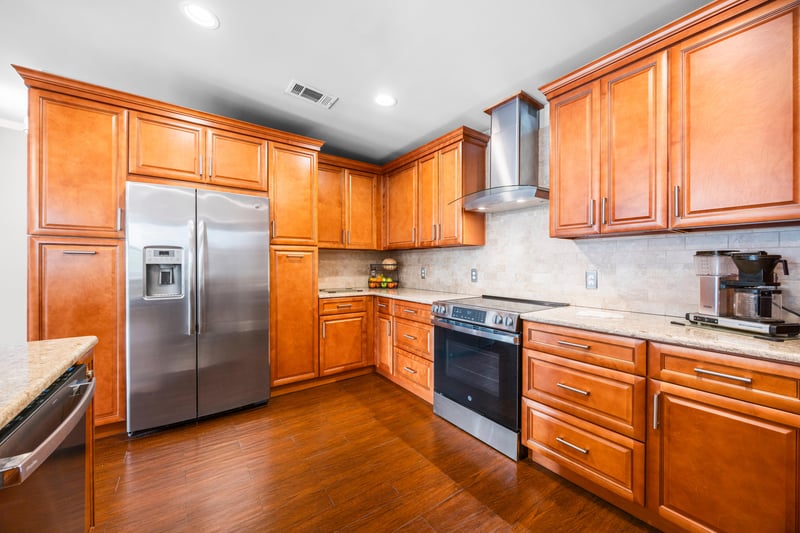 Photo 14 of 3346 Royal Palm Dr, Jacksonville, FL 32250, photographed by Megapixeler
