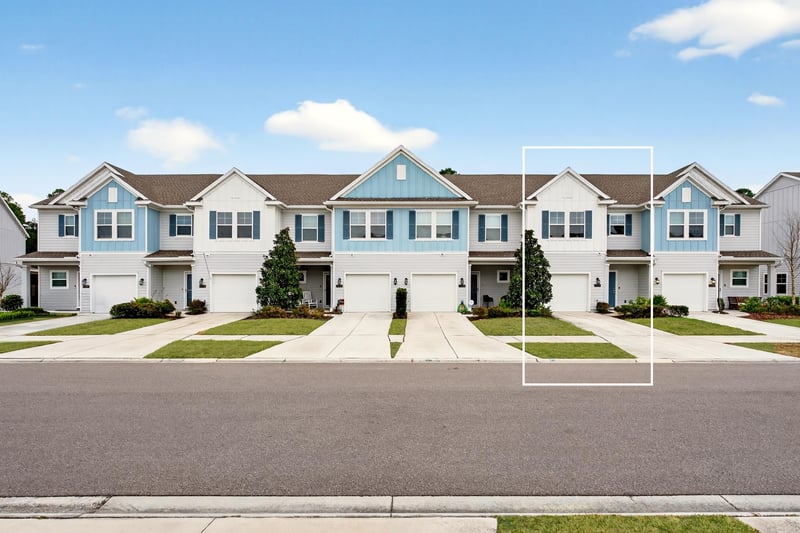 Photo 1 of 12744 Josslyn Ln, Jacksonville, FL 32246, photographed by Megapixeler