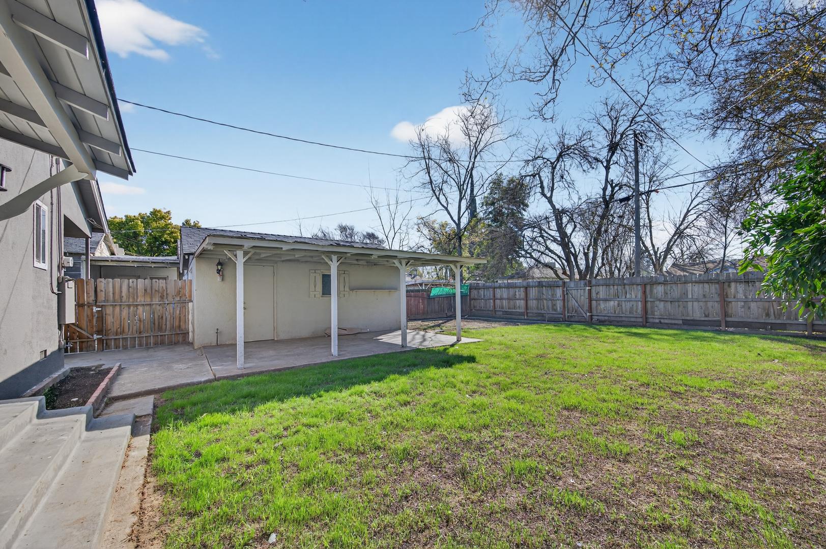 1146 E Cortland Ave, photo 28