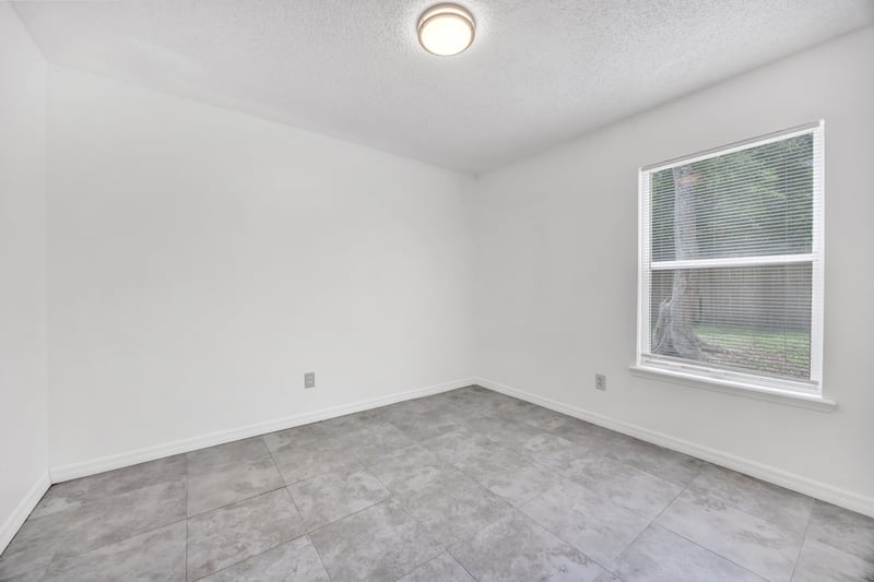 Photo 33 of 9100 Castle Rock Dr, Jacksonville, FL 32221, photographed by Megapixeler