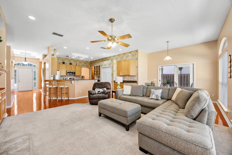 Photo 8 of 440 N Buck Board Dr, Jacksonville, FL 32259, photographed by Megapixeler