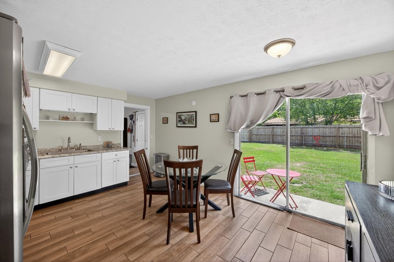 Photo 7 of 11506 Renne Dr E, Jacksonville, FL 32218, photographed by Megapixeler