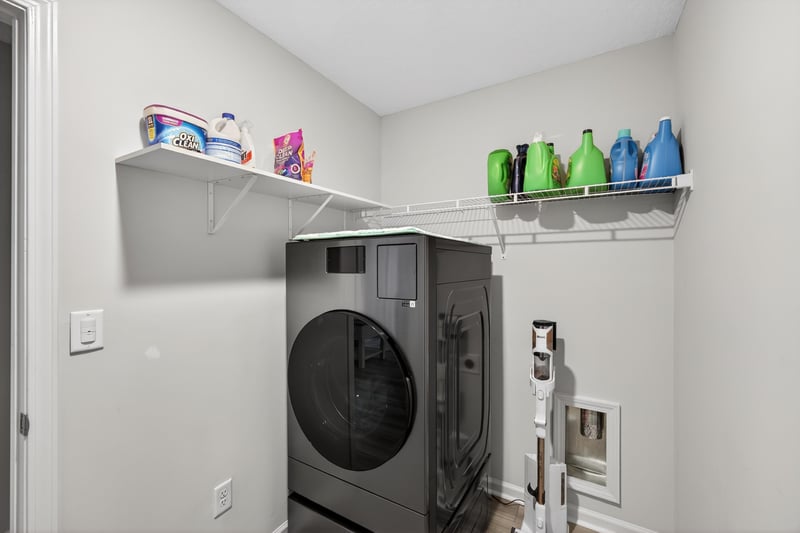 Laundry at 1733 Austin Lk Wy, Middleburg, FL 32068