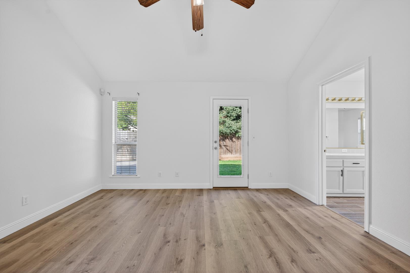 10291 N Whitney Ave., photo 28